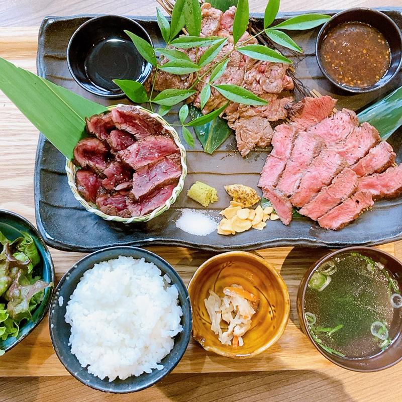 ステーキ3種盛りセット(旬の肉ダイニング exe9tive（エグゼクティブ）)