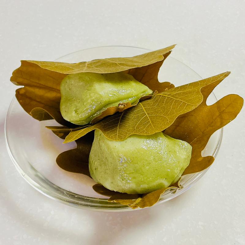 柏餅　粒あん(音季菓子処 青柳)