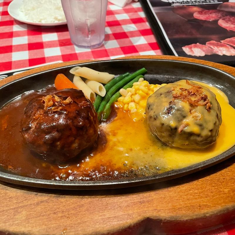メキシカン＆チーズWソース300g(KURAUZO ハンバーグ&ステーキ食堂)