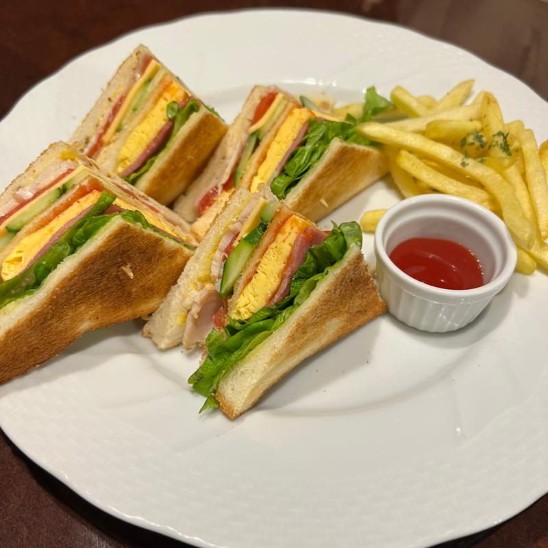 クラブハウスサンド＆ポテト(星乃珈琲店 三木店)