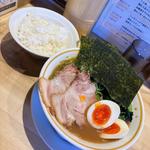 (十三代目 麺家よし川 (京都麺家あくた川直系))