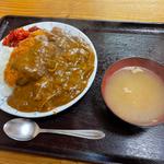 カツカレー(とみさわ食堂)