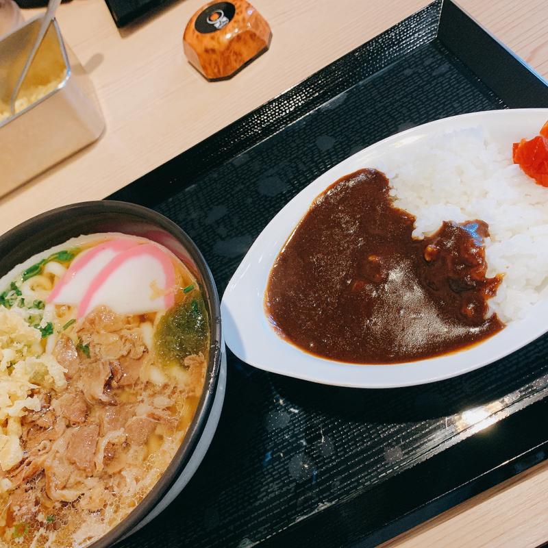 肉うどん　ミニ牛すじカレーライスセット(一途うどん)