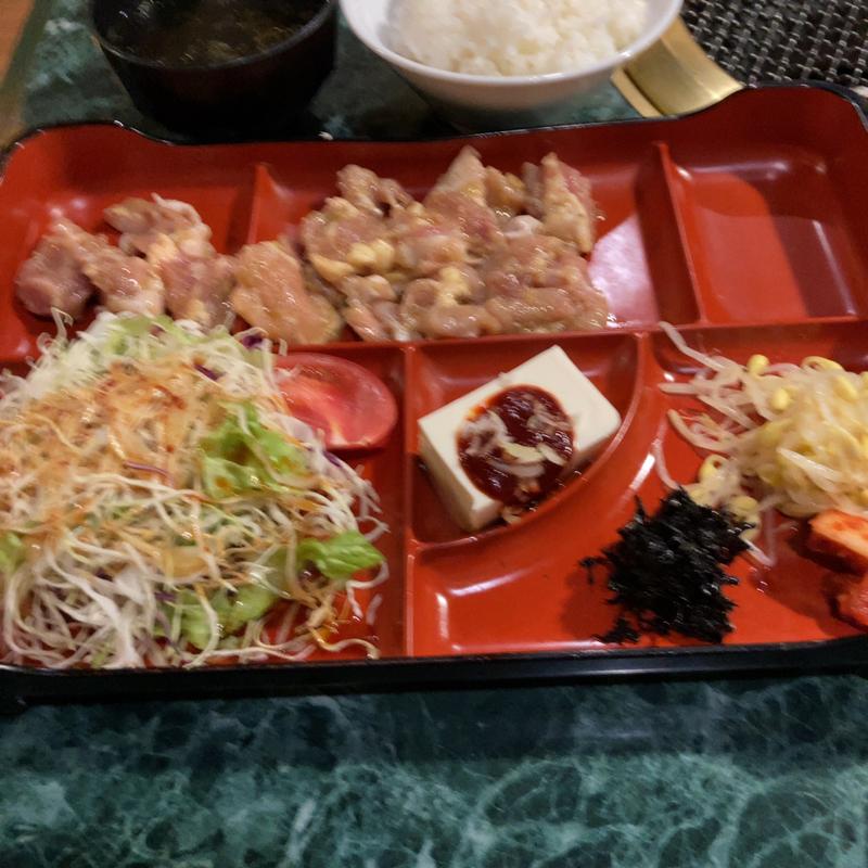 鶏もも定食（肉大盛り）(焼肉苑 溝口店)