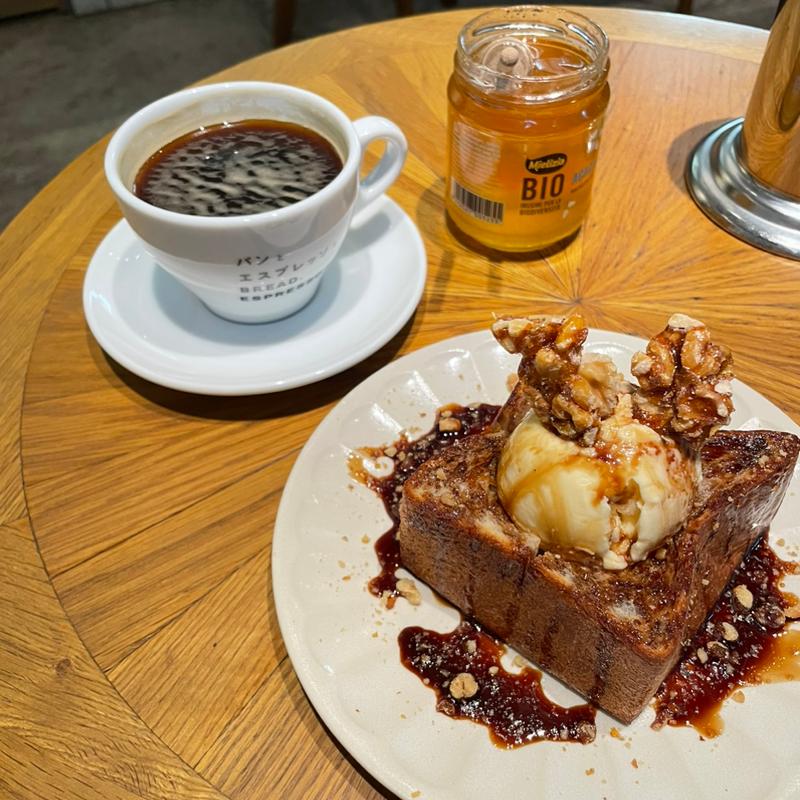 パンとエスプレッソと(パンとエスプレッソと博多っと)