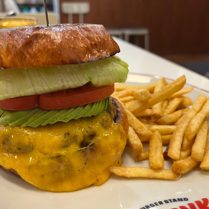 アボガドチーズバーガー(CHUNK BURGER STAND)