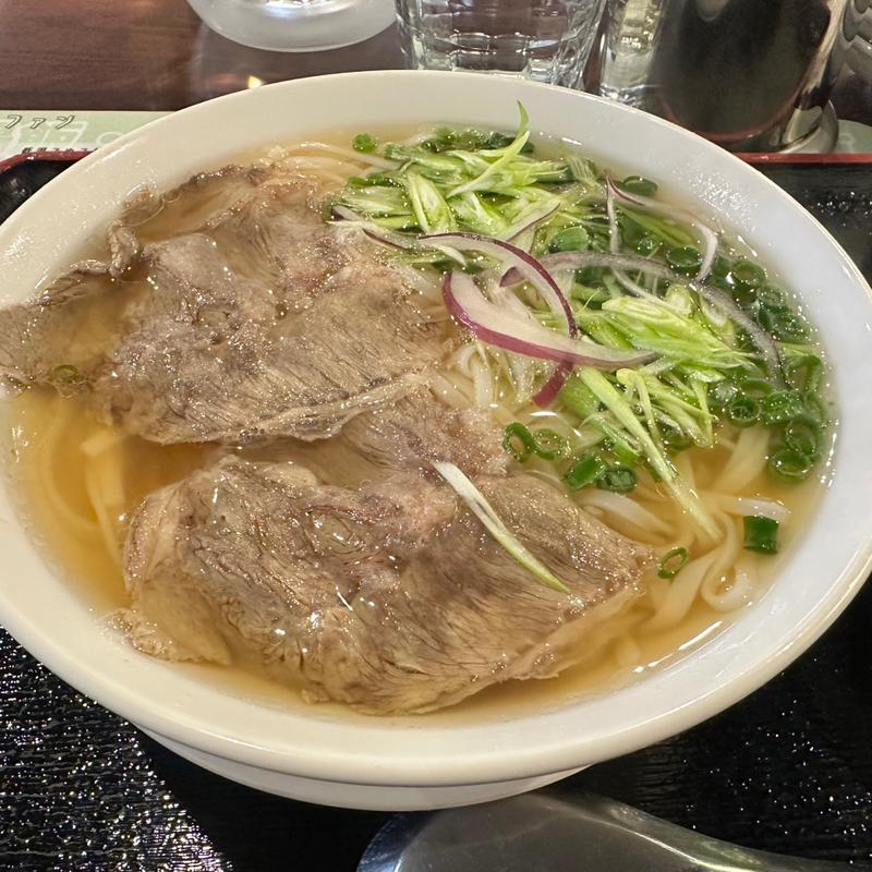 特製 「牛肉」のフォー M size(フォーシンタスキッチン(はちまん餃子))