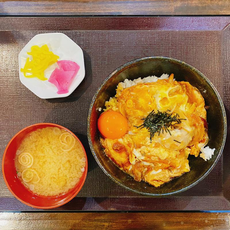 玉子丼(煮込みうどん たく)