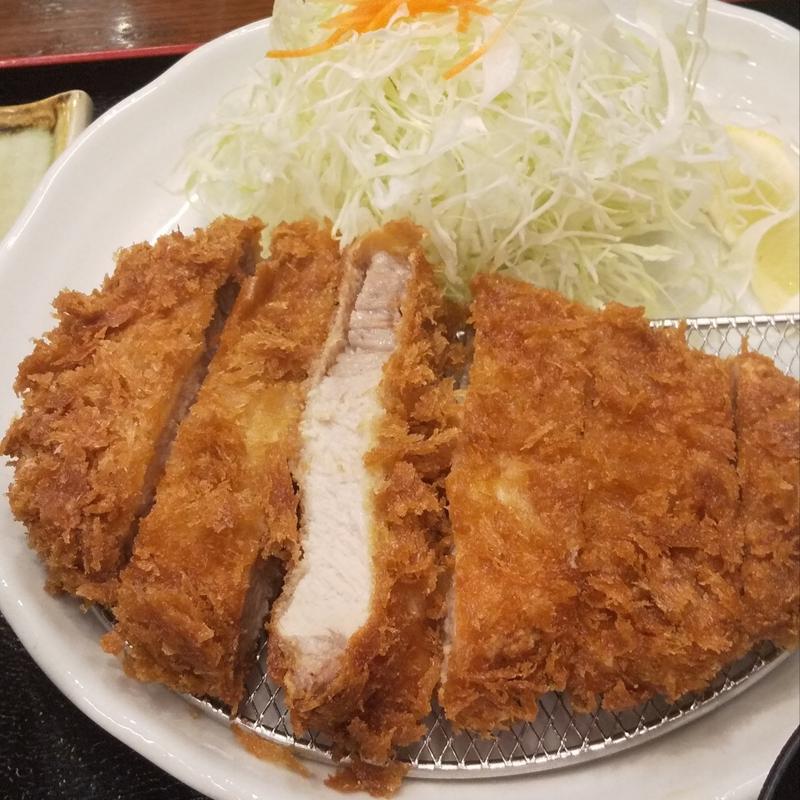 ロースかつ定食 桂(210g)(とんかつ武信 生田店)