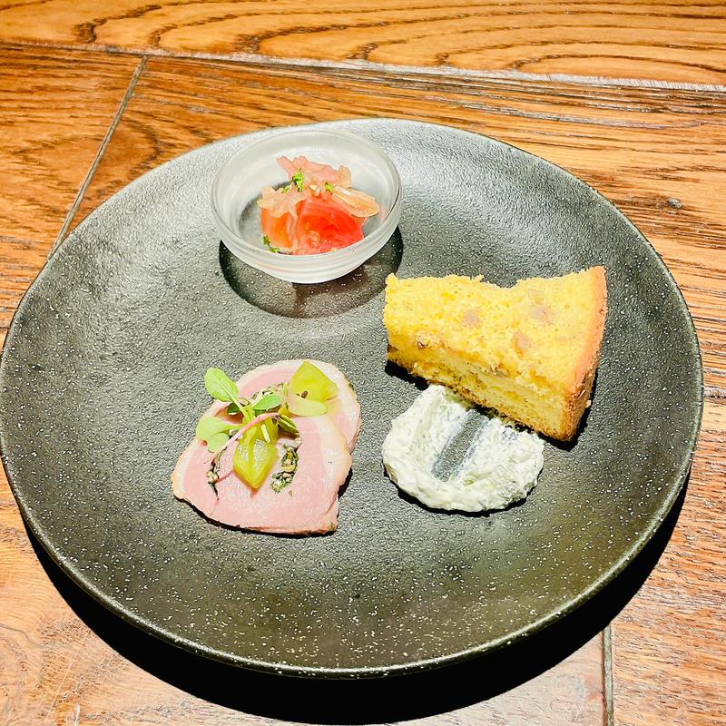 定番の鴨すきコース　前菜(Na Camo guro (なかもぐろ))