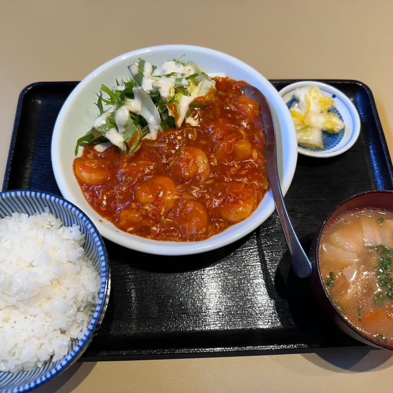 エビチリ定食(大衆中華　モアイ食堂)