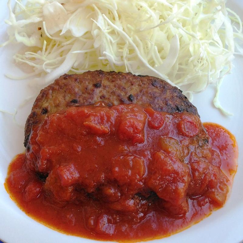 スパイシートマトハンバーグ(東京科学大学つばめ生協すずかけ台食堂)