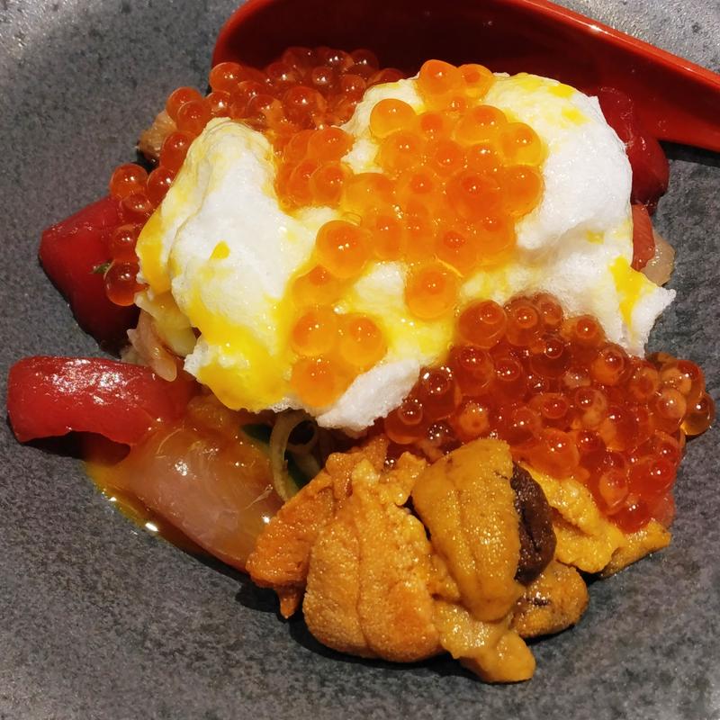 生雲丹入りイクラたっぷりTKG(水道橋 鮨みつ)