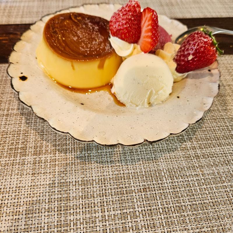 ぷりん&アイスクリーム(café natural)