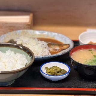 鯖の味噌煮(魚や 日本橋店)