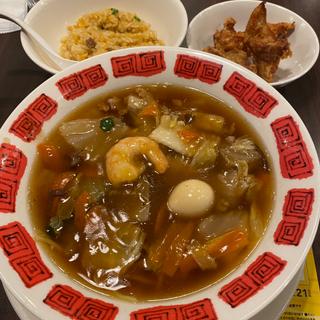 五目麺とミニチャーハンミニ唐揚げのセット(バーミヤン 長野稲里店 )