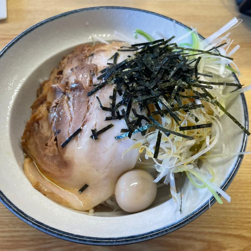 チャーシュー丼(横浜家系ラーメン住吉家)