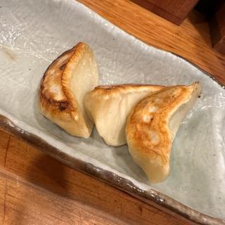 黒豚餃子(3個)(赤坂麺処 友)