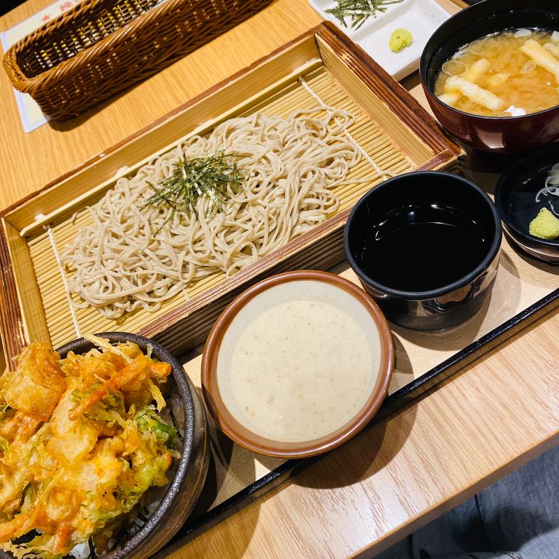 桜海老の小丼と板そば御膳(山薬清流庵ココリア多摩センター店)