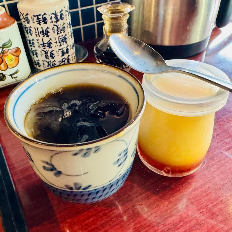 ランチサービスプリン、アイスコーヒー(わさび居酒屋 あな蔵 浦和店)