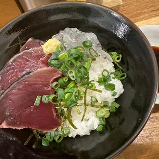 カツオ、生シラス丼(仙臺自家製麺こいけ屋分店 綠栽)