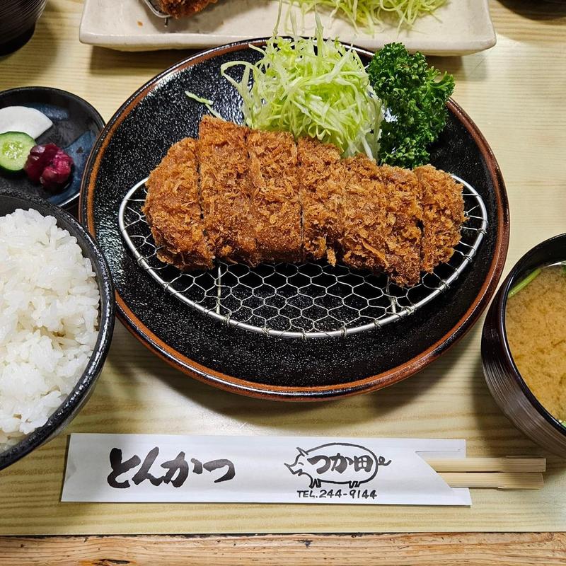 大ロースカツ定食(つか田)