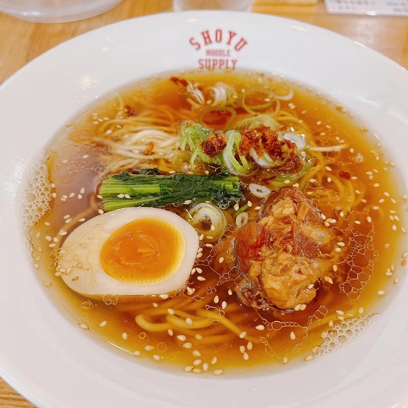 醤油とりそば(醤油そば 琥珀)