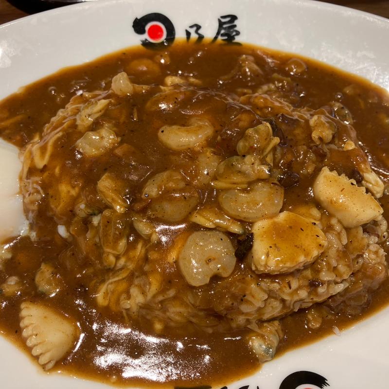 シーフードカレー+チーズ+温玉(日乃屋カレー JR川崎タワー店)