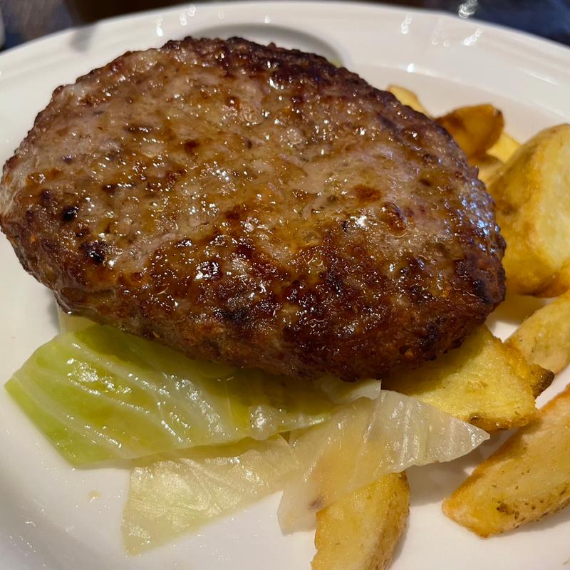 ハンバーグ(イル・ヴィゴーレ 神田神保町店 （IL VIGORE）)