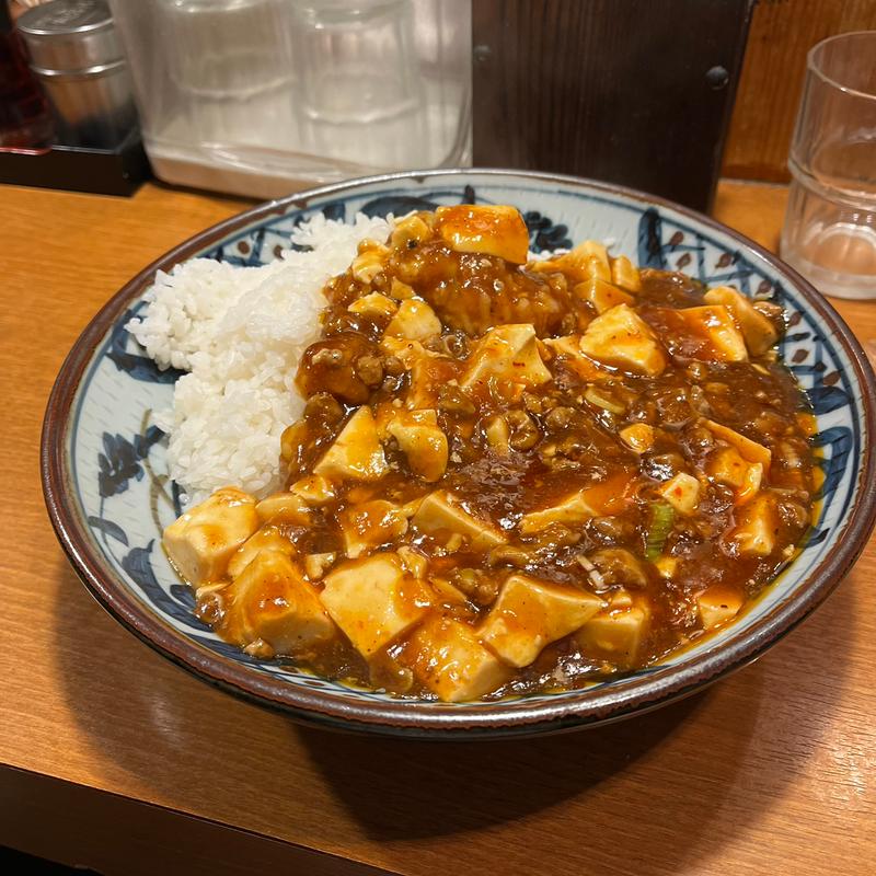 四川麻婆豆腐丼　半ラーメン(えびす飯店 恵比寿店)