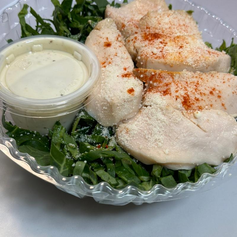 圧倒的ケールとヘルシー鶏ハム(WE ARE THE FARM 麻布十番)