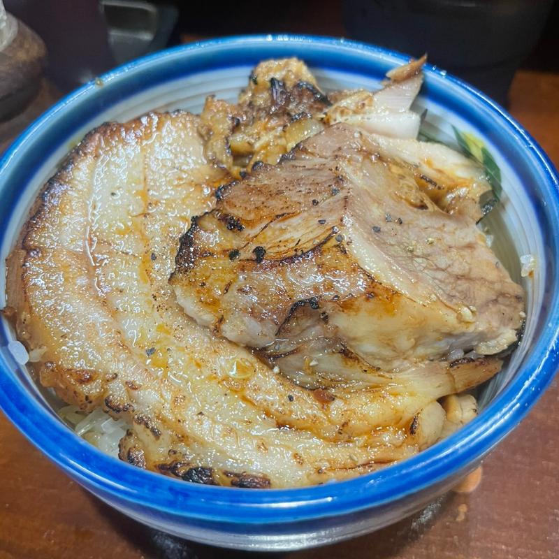 (まぜそばや爆だん)