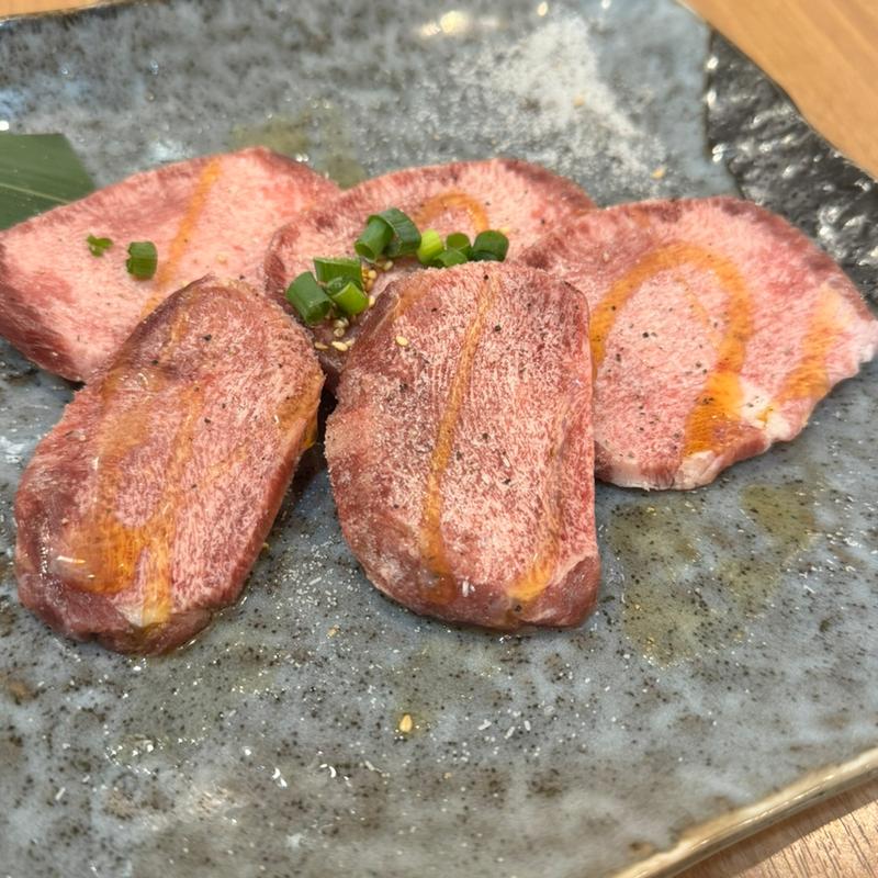 特選厚切りタン塩(焼肉牛星 白山店 )