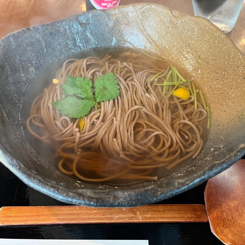 箕面そば(柚子)(蕎麦処 KAJIKASOU 箕面)