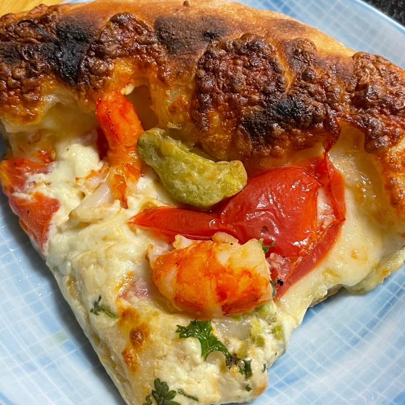 海老とアボカドのピザ(フォース)