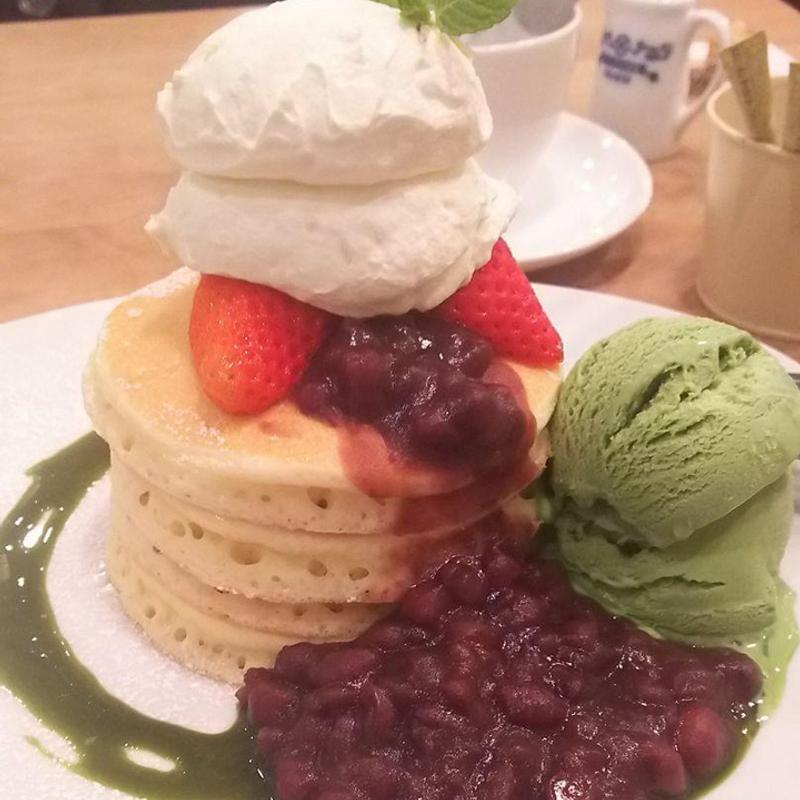 温小豆と塩生クリームのパンケーキ(パンケーキママカフェ VoiVoi （ヴォイヴォイ）)