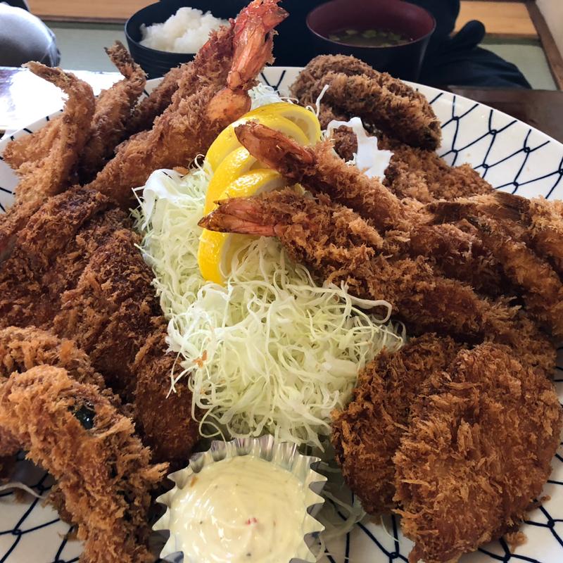 ファミリーセット(とんかつ夕やけ )