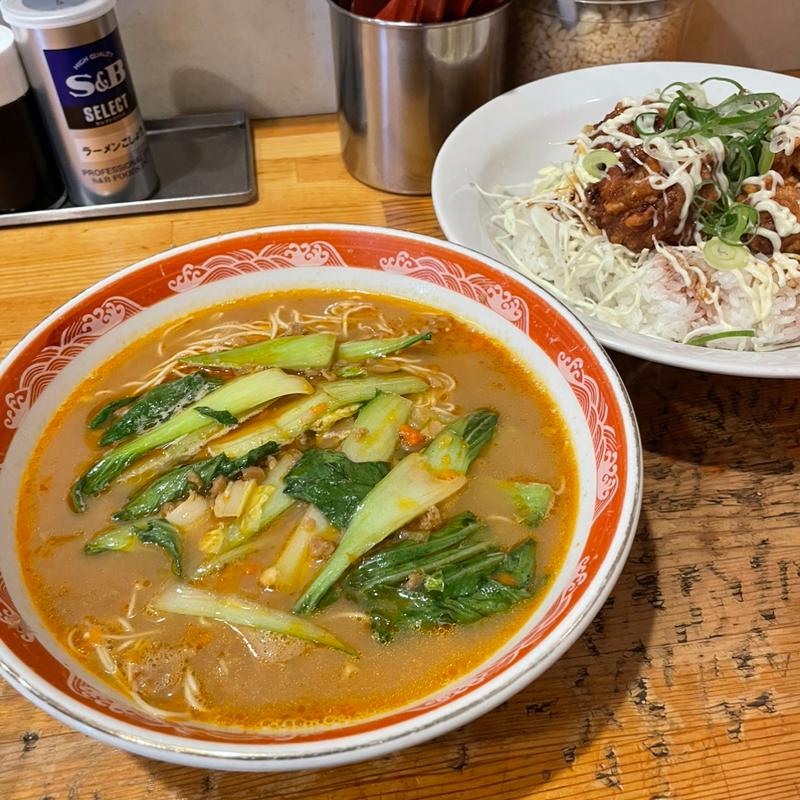 からあげ丼&四川ラーメン(都飯店 （ミヤコハンテン）)