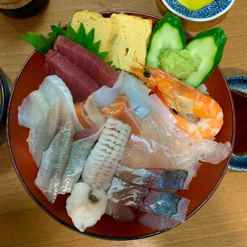 海鮮丼(ちなみ )