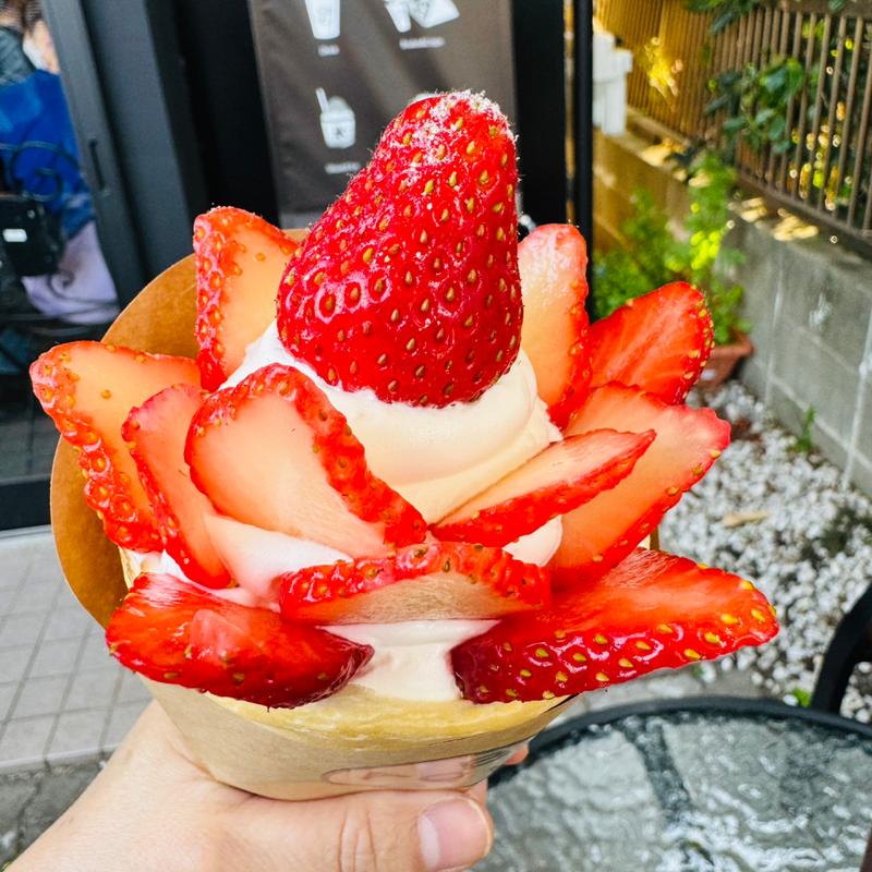 ストロベリースペシャル(CREPE STORE HOUSE ASOBI クレープストアハウスアソビ)