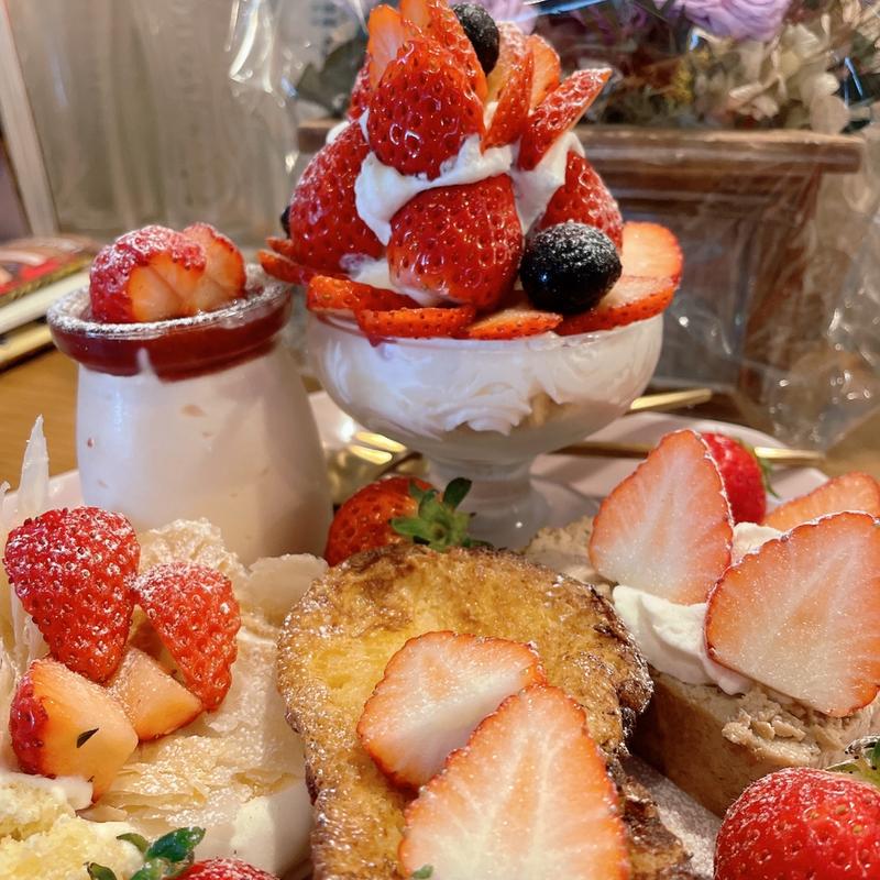 いちごづくしプレート(ハワイアン リラックス カフェ リノマーリエ)