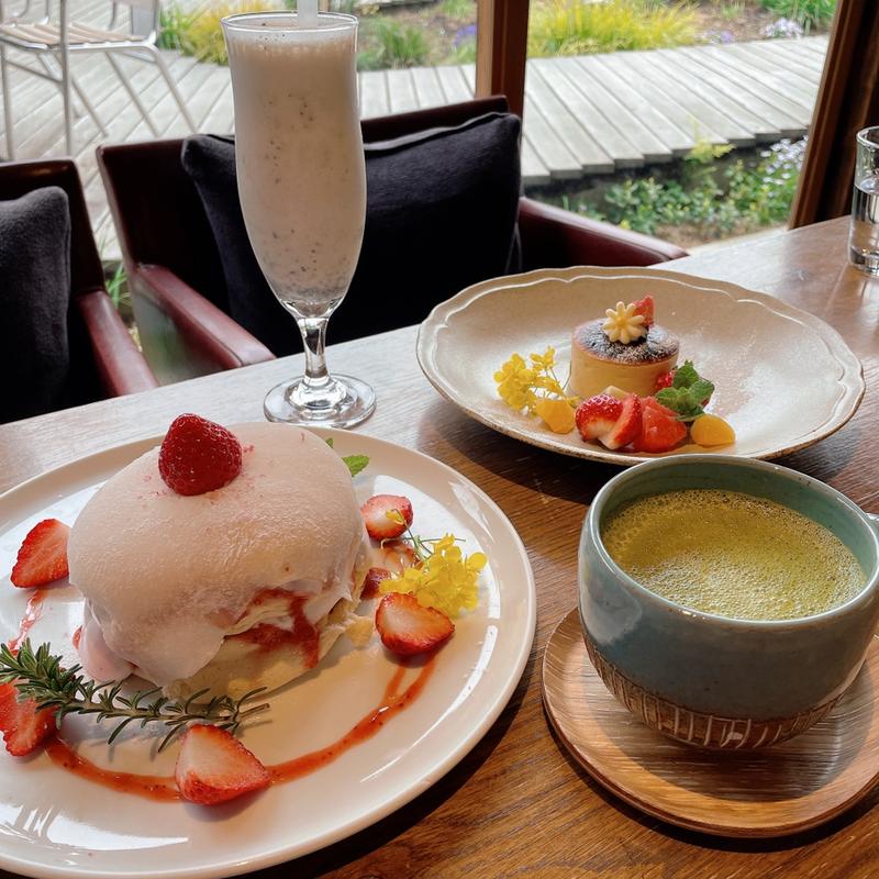 桜もちパンケーキ、桜のチーズケーキ(おかしの時間)