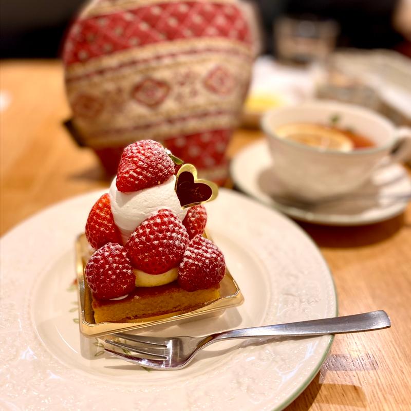 あまおう苺のタルト(コカルド ラ・テラス （COCARDE）)