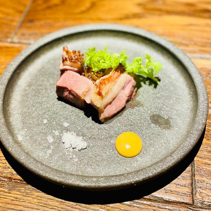 定番の鴨すきコース　鴨の藁焼き(Na Camo guro (なかもぐろ))