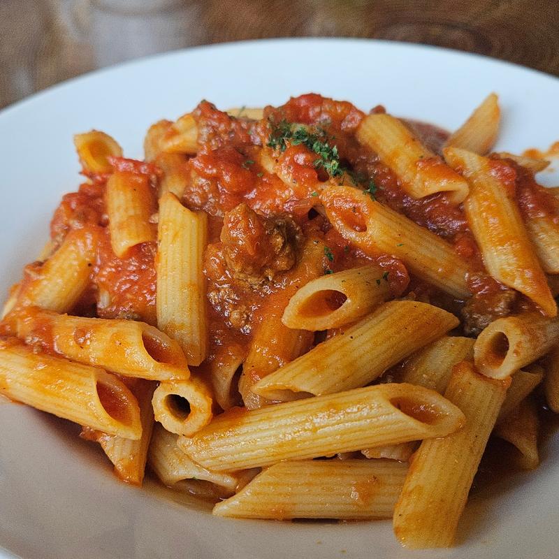 ラグー(ペンネ)(ラ・タベルナ )