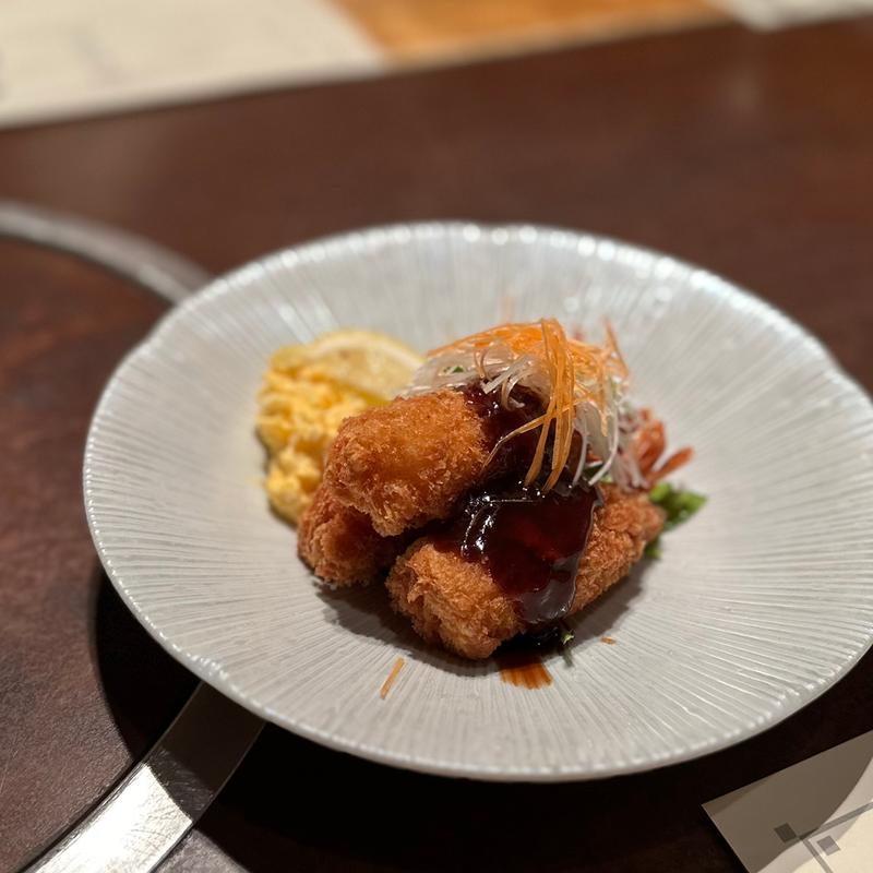 ころもふんわり！エビフライ(ころころ亭 平野別宅)