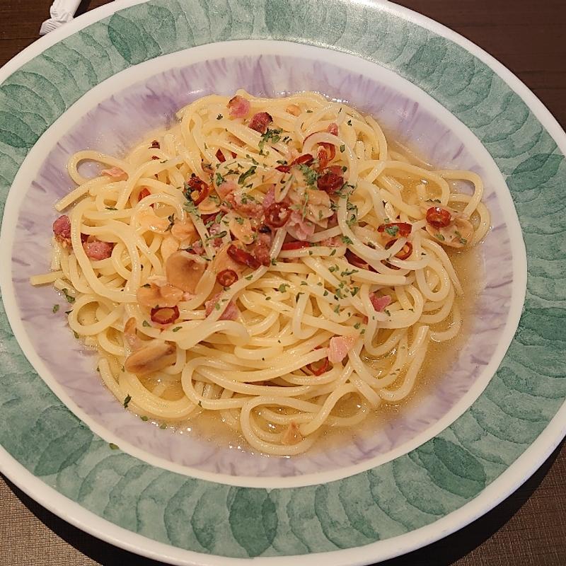 ローストしたベーコンのペペロンチーノ(鎌倉パスタ 阪急大井町ガーデン)