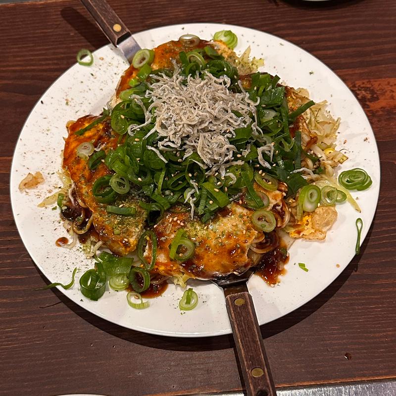 広島焼き 九条ねぎのせ(廣島 teppan sake wine 90 くれ)