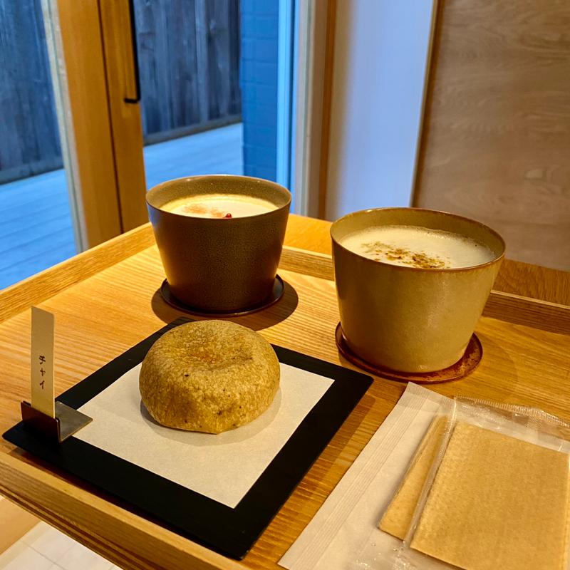 チャイパン(スパイスチャイとインドカレーパン Spicier（スパイシア）)