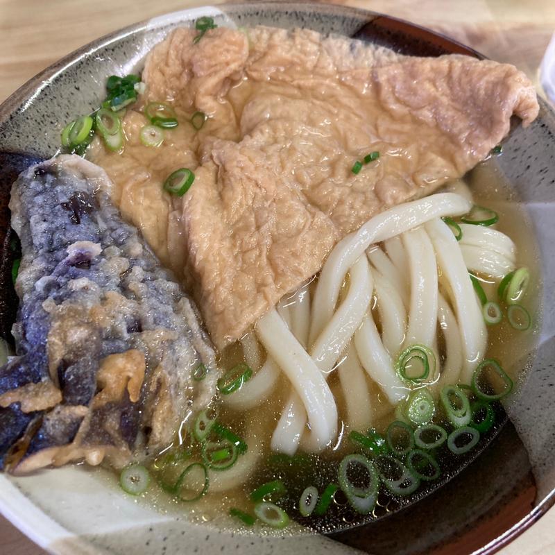 うどん＋おあげ＋ナス天(蒲生うどん （がもううどん）)